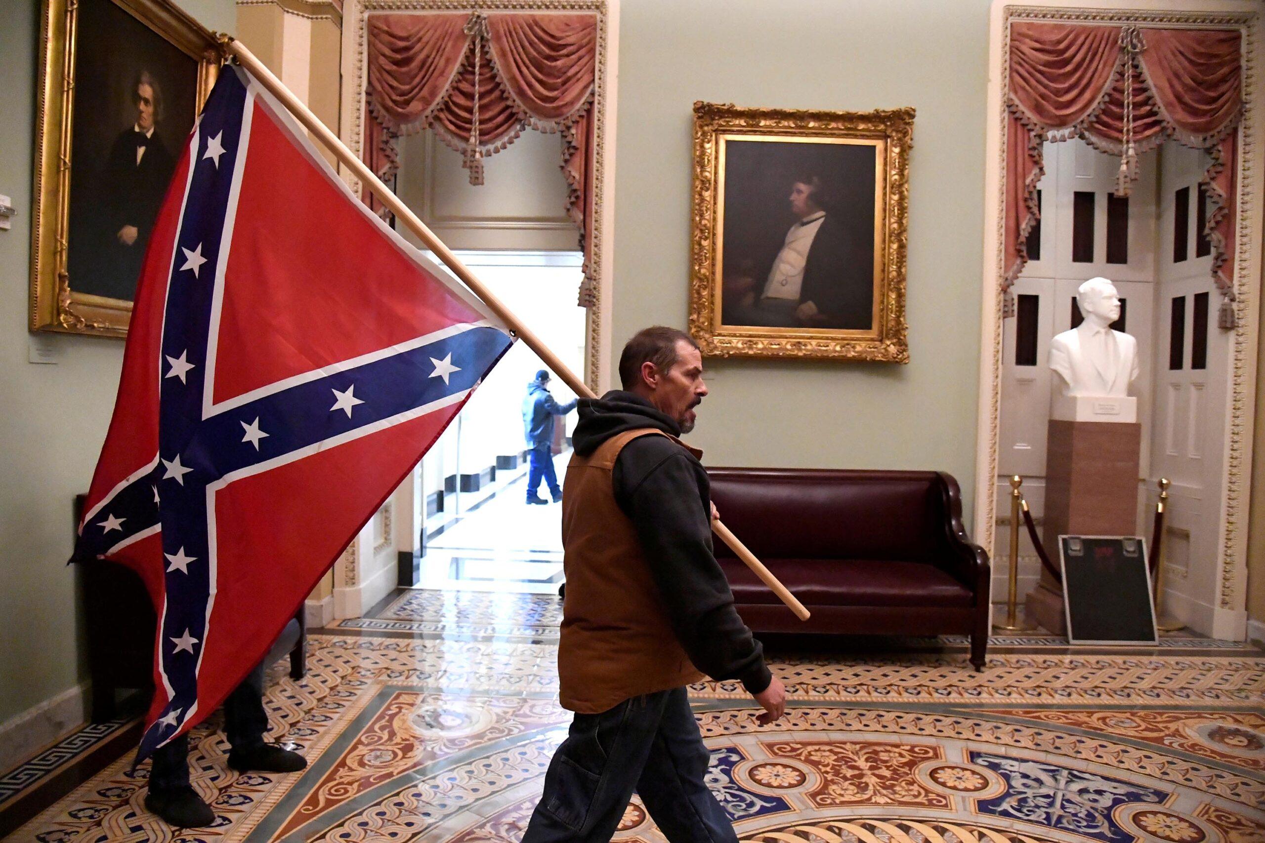 Confederate flag in white house